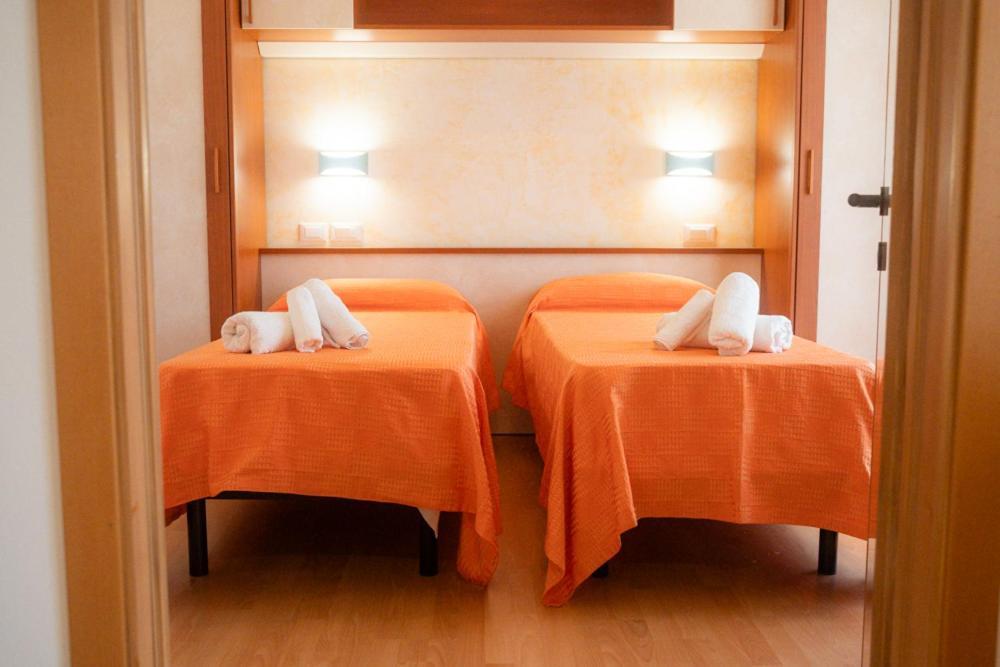 Hotel Turismo Rimini Esterno foto